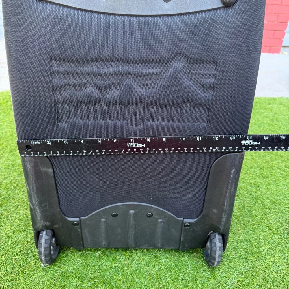 Vintage Patagonia Freightliner Rolling Duffel Carry On Luggage Blue‎ Travel Bag